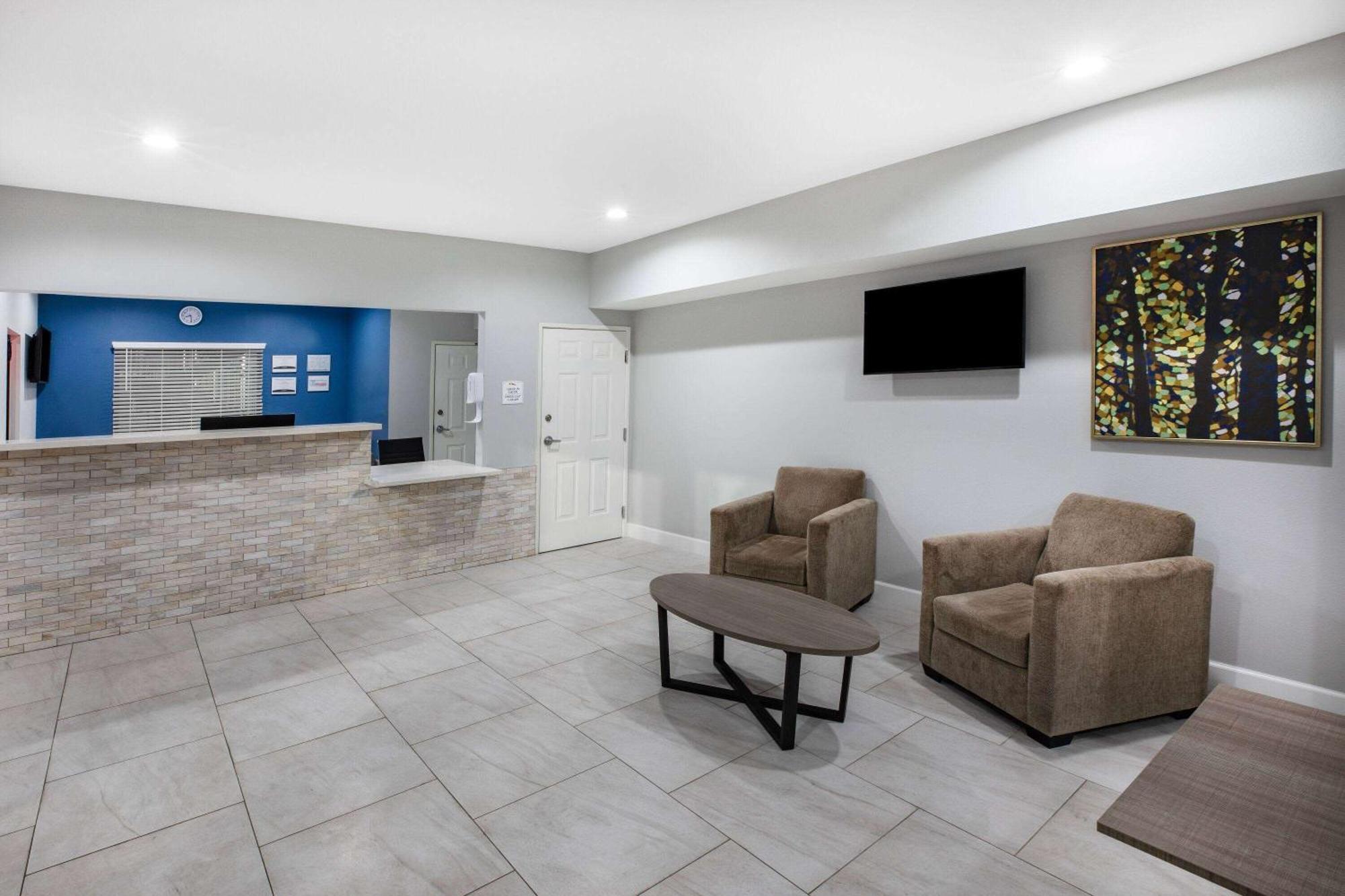Baymont By Wyndham Freeport Texas Hotell Exteriör bild